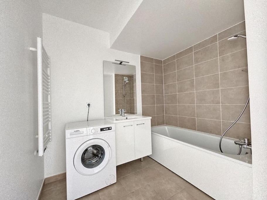 Charme Citadin Apartment Вилмомбл Екстериор снимка